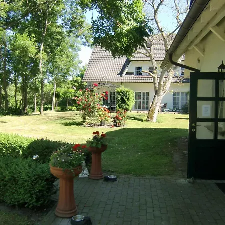 Apartment Auszeit Auf Rügen Haus Nr. 8 Nardevitz